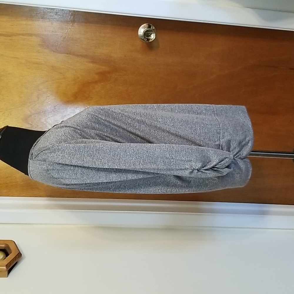 Top - Picture 4 of 5